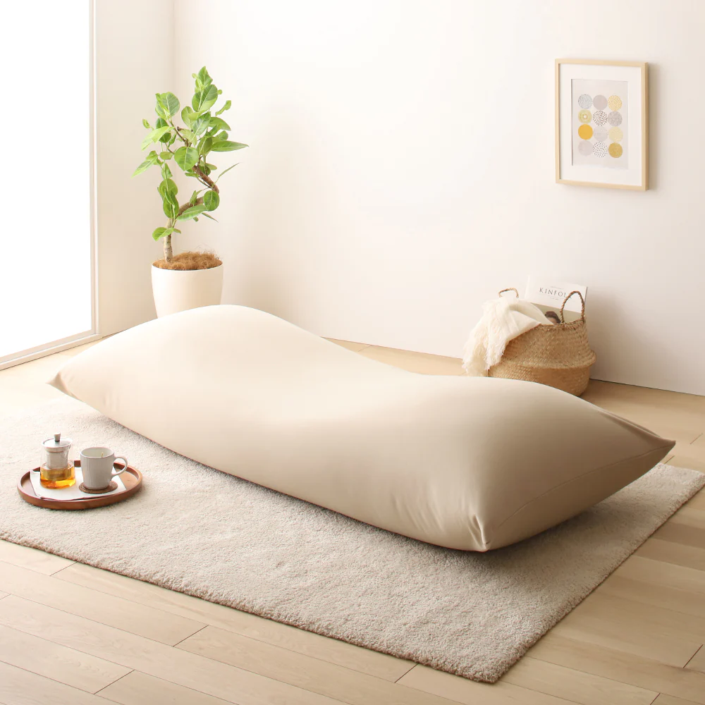からだを包み込む なめらかビーズクッション 2点セット(スモール+ビッグ) レッド - Image 3