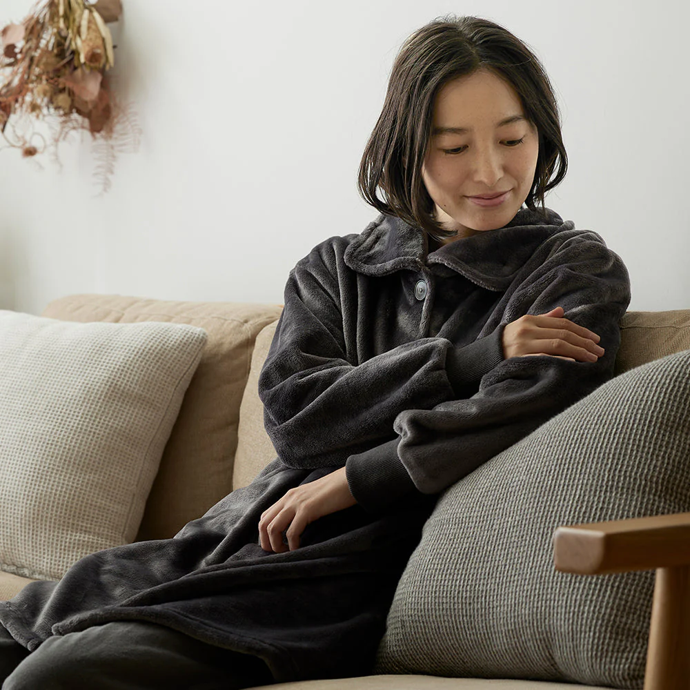 軽くてふわふわ 首元まであたたかい着る毛布 ハイネック3WAY ブラウン - Image 30